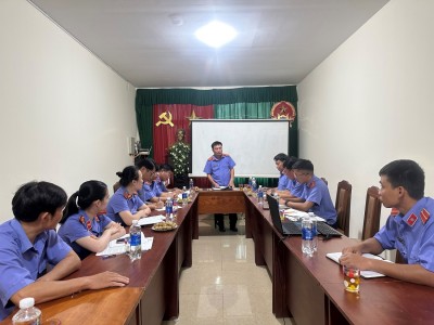 VKSND tỉnh Quảng Nam tiến hành kiểm tra toàn diện việc thực hiện kế hoạch công tác năm 2023 tại VKSND huyện Nam Giang