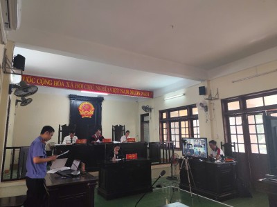Viện KSND huyện Quế Sơn phối hợp tổ chức phiên tòa hình sự xét xử trực tuyến rút kinh nghiệm