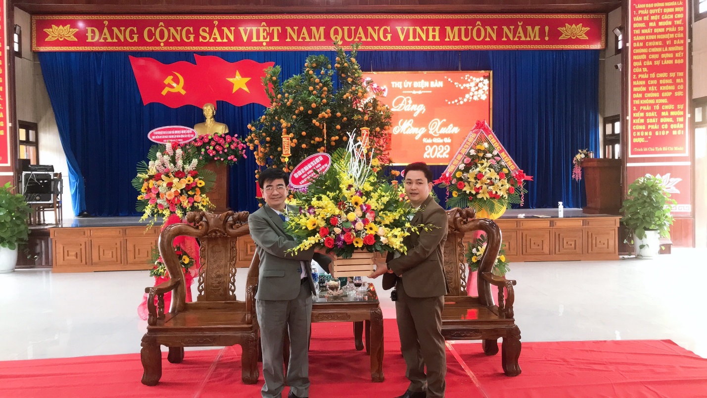 VKSND TX Điện Bàn chúc mừng Kỷ niệm 92 năm ngày thành lập Đảng Cộng sản Việt Nam