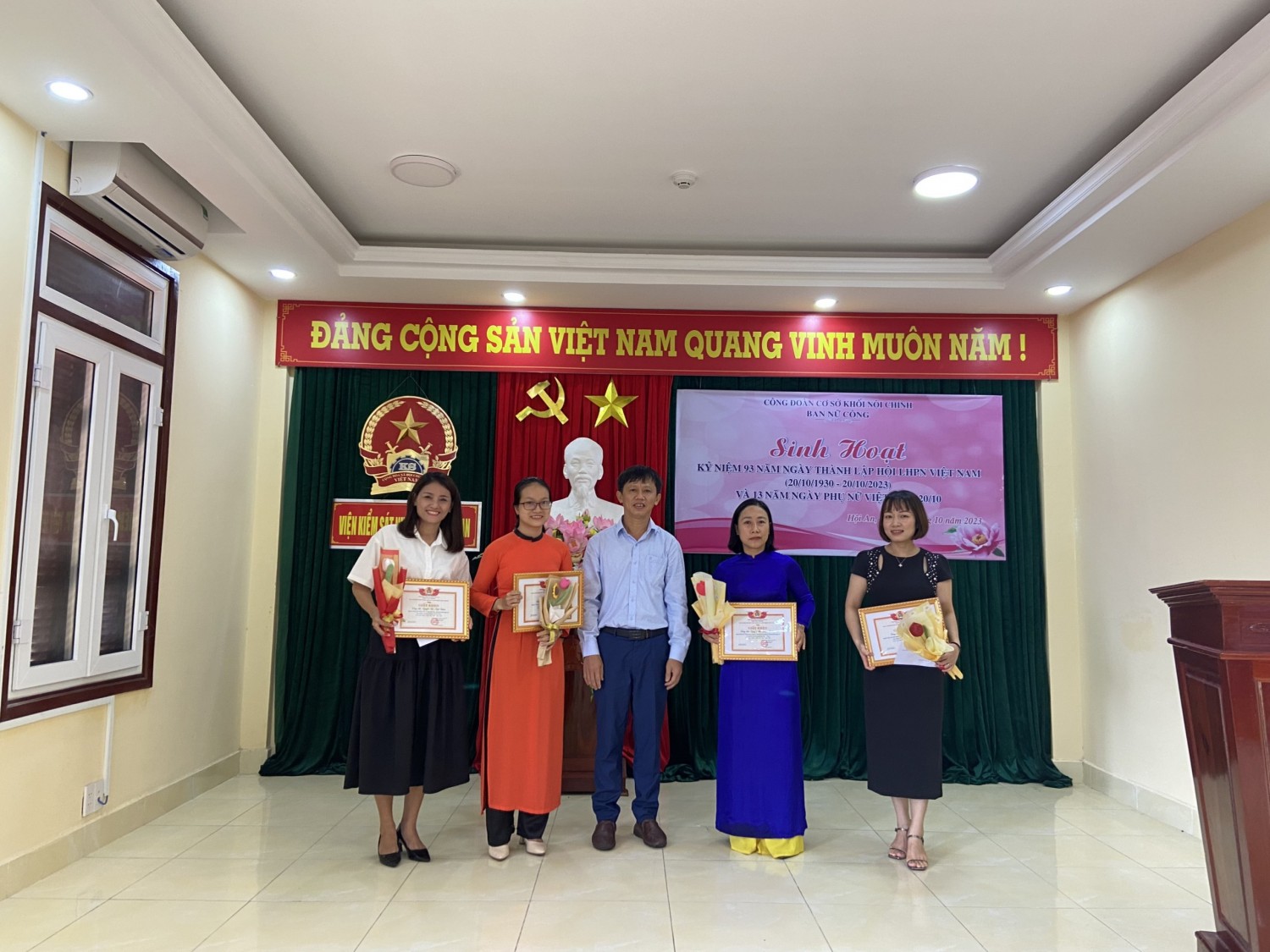 Công đoàn khối Nội chính thành phố Hội An tổ chức sinh hoạt nhân Kỷ niệm 93 năm ngày thành lập Hội LHPN Việt Nam